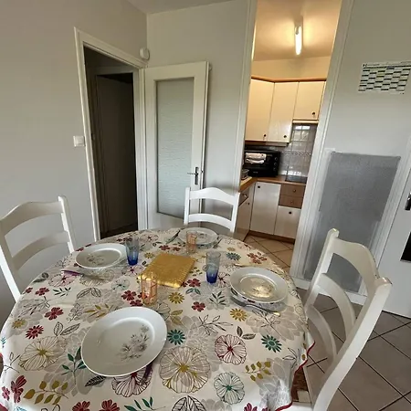 T2 Entre Et Commerces, Loggia, Parking Prive, Proche Pistes Cyclables - Fr-1-324a-60 * Saint-Hilaire-de-Riez
